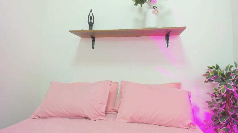 JessCastillo's Streamate show and profile