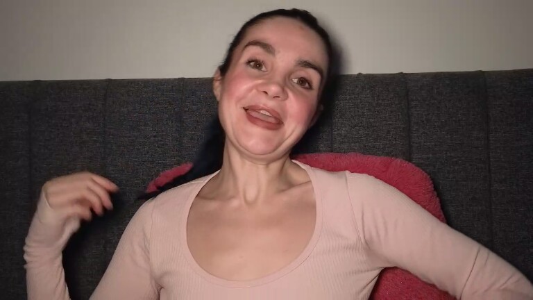 RosieCheex's Streamate show and profile