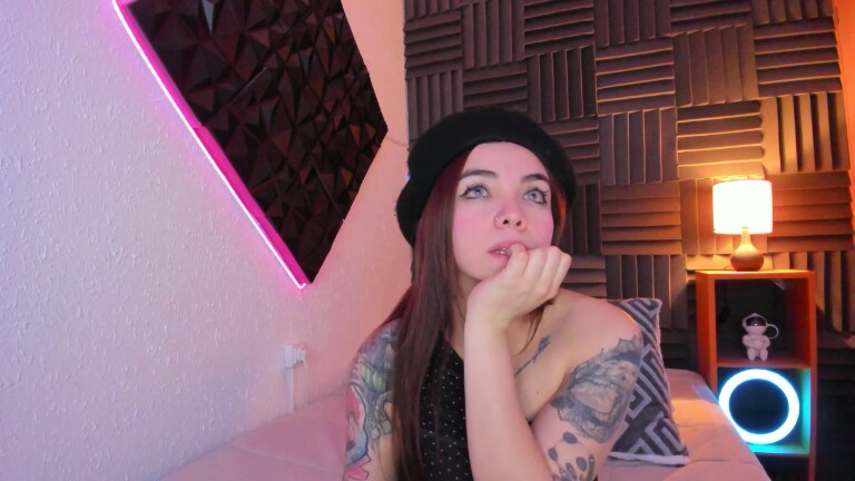 KendallSummer's Streamate show and profile