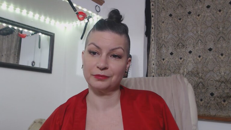 TheeLadyKatrina's Streamate show and profile