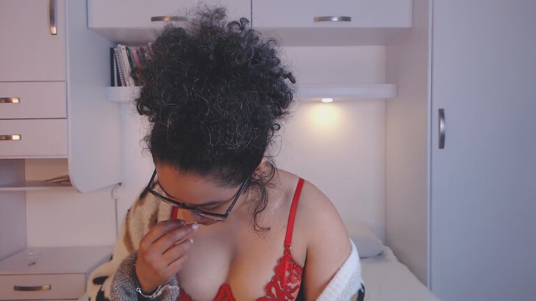 MartinaRuis's Streamate show and profile