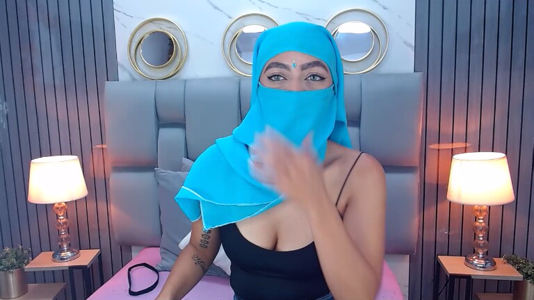 Aisha_Emerald's Streamate show and profile