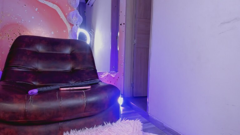 Sweet_lemariee's Streamate show and profile