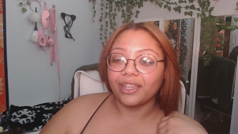 HolleyNicholes's Streamate show and profile