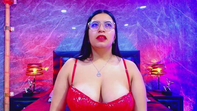 Kamile_Nilsen's Streamate show and profile