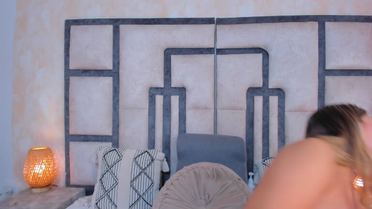 Gabyliis's Streamate show and profile