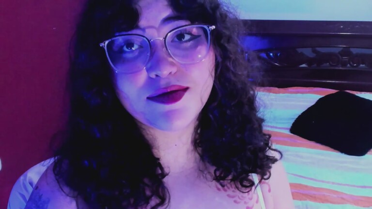 Charlottesinclair22's Streamate show and profile