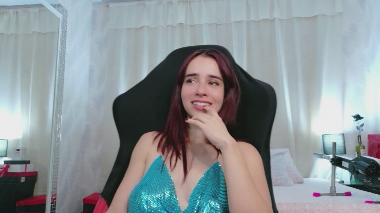 SaraMars's Streamate show and profile