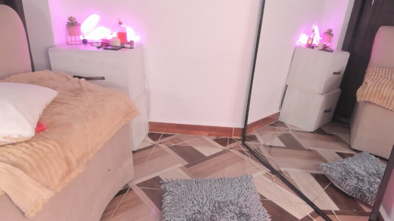 PaulettePetty's Streamate show and profile