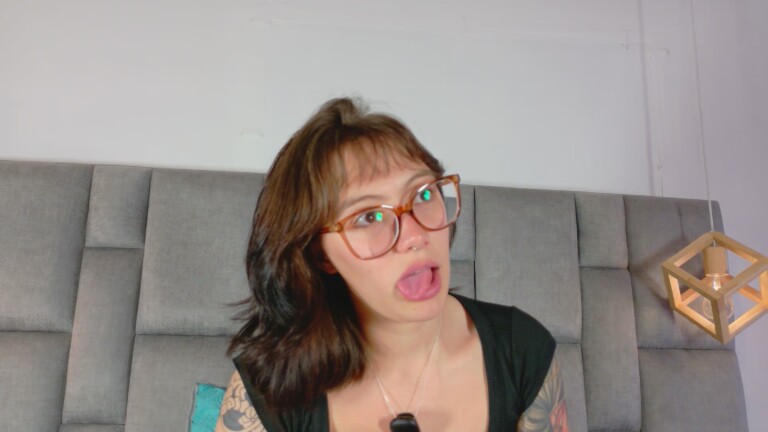 Isabella_Stewart's Streamate show and profile