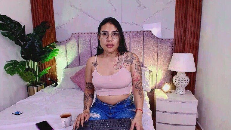 Tessalove_606's Streamate show and profile