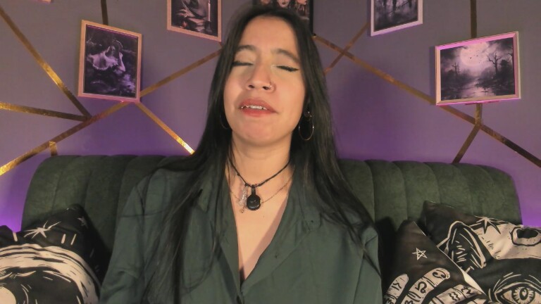 Bellax99's Streamate show and profile