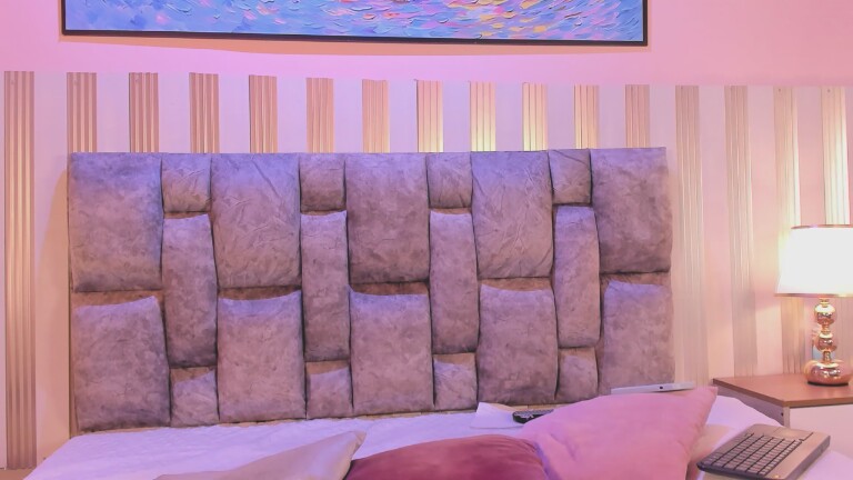 nova_lanee's Streamate show and profile