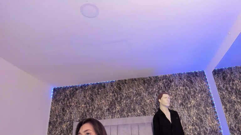 YelinaMontana's Streamate show and profile