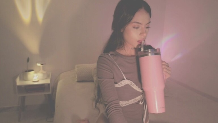 Kali71's Streamate show and profile