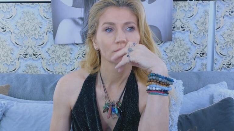 AshleySweetXxX's Streamate show and profile