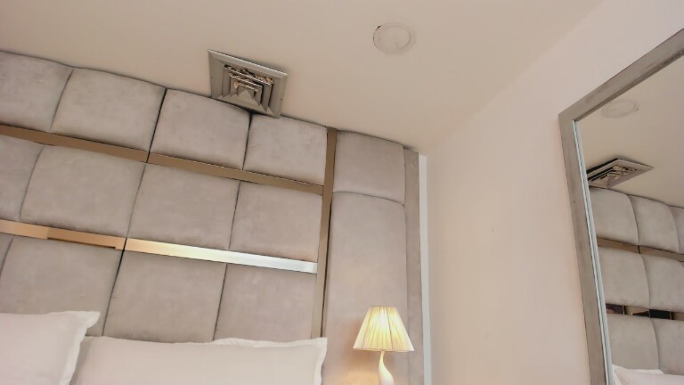 AliceRogerss's Streamate show and profile