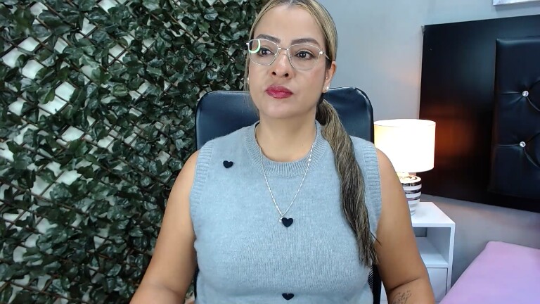 Laureen_Steele's Streamate show and profile