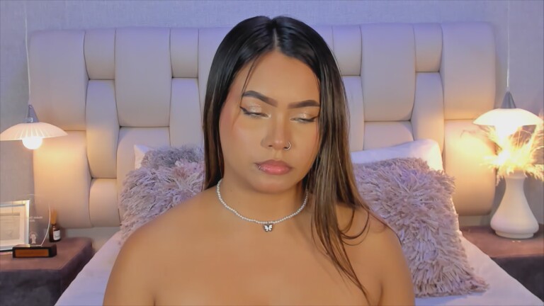 EmmaPrinncess's Streamate show and profile